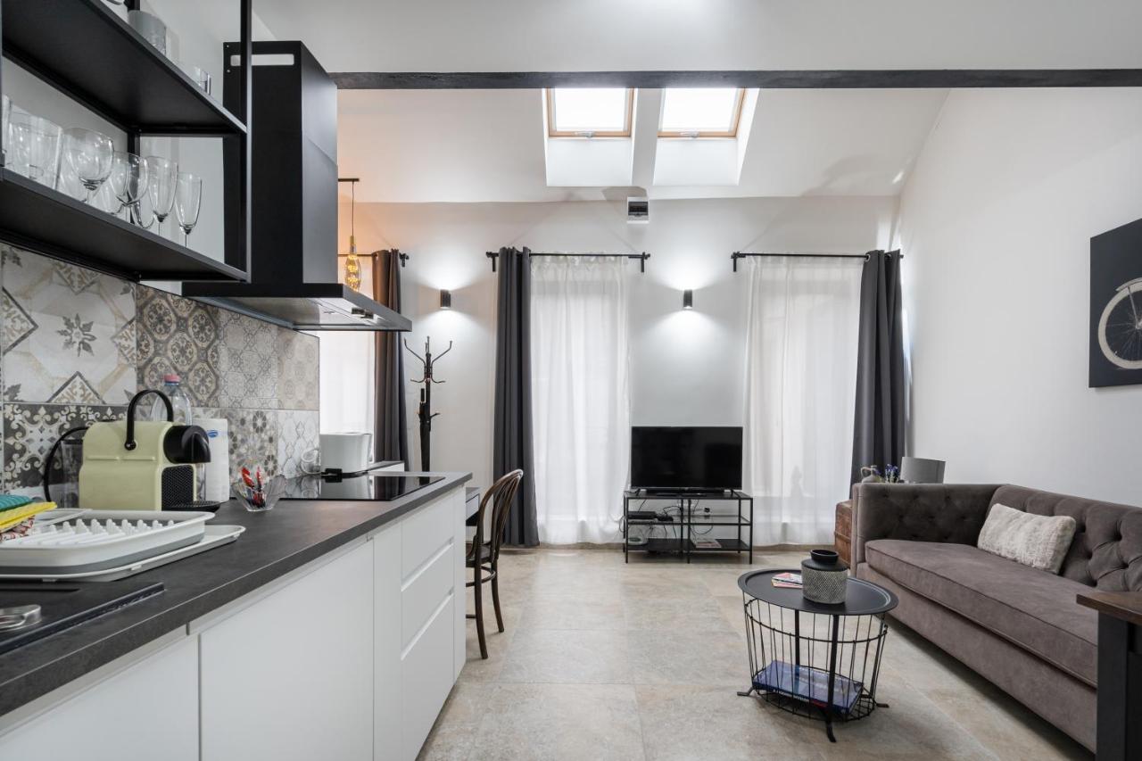 Studio Station With Gallery Budapest Extérieur photo